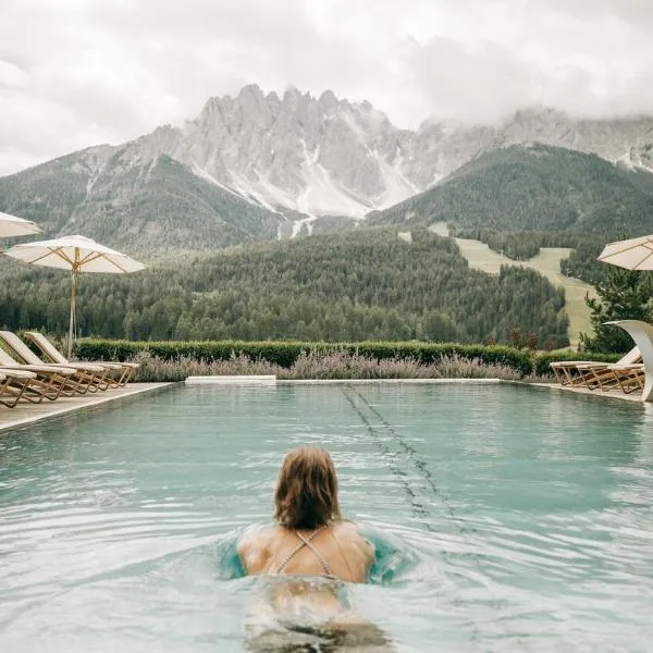 Naturhotel Leitlhof, hotel v destinaci San Candido