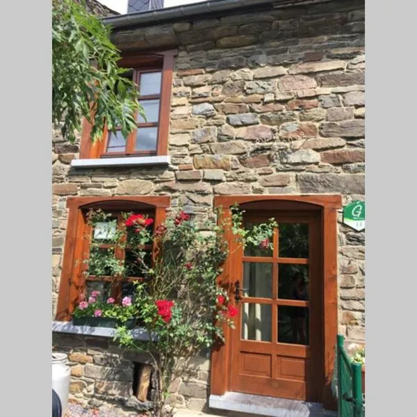 Vieux Logis een prachtige Ardeense vakantiewoning, hotel v destinaci Vresse-sur-Semois
