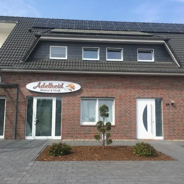 Gäste und Messezimmer Adelheidsdorf, hotel en Adelheidsdorf