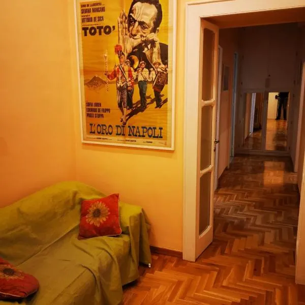 Casa Cupiello Via Chiaia - Casa Vacanze ad uso Esclusivo, hotell Napolis