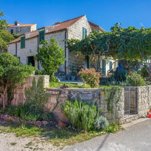 Country House Bakicevo, hotel i Zastolje