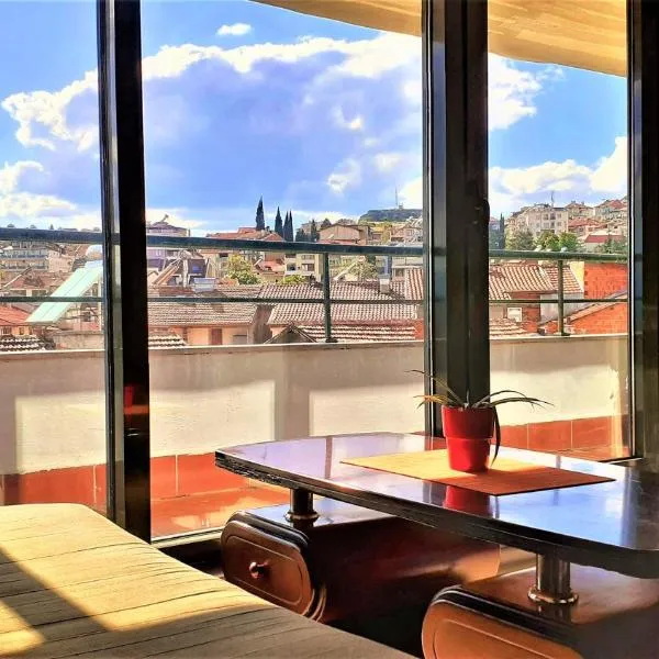 Sunny Days - Park Apartment, hotel in Sandanski