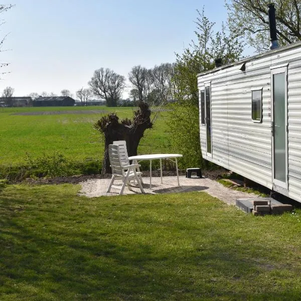 Camping De Blauwe Reiger, hotel v destinaci Pieterzijl
