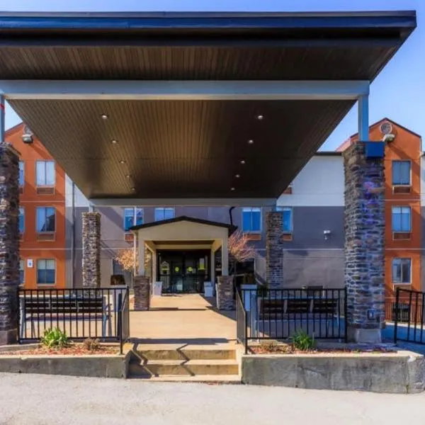 Holiday Inn Express Osage Beach - Lake of the Ozarks by IHG, hotel v destinaci Osage Beach