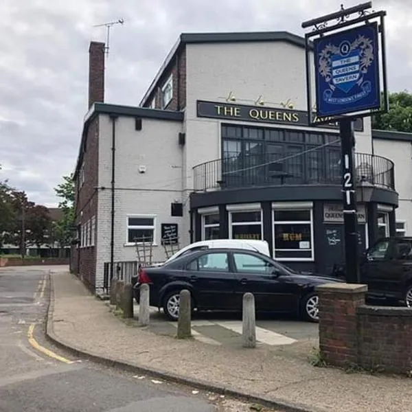 The Queens Hostel, hotel in London