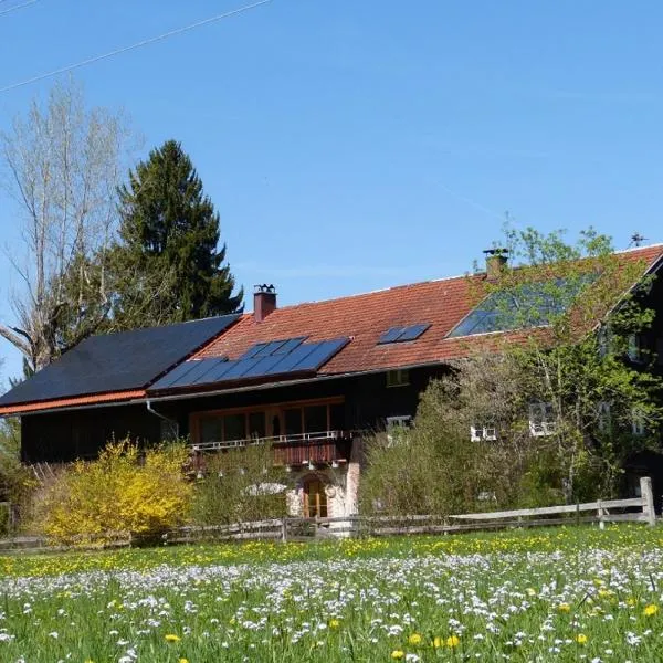 Ferienhof Hiemer, hotel in Sulzberg