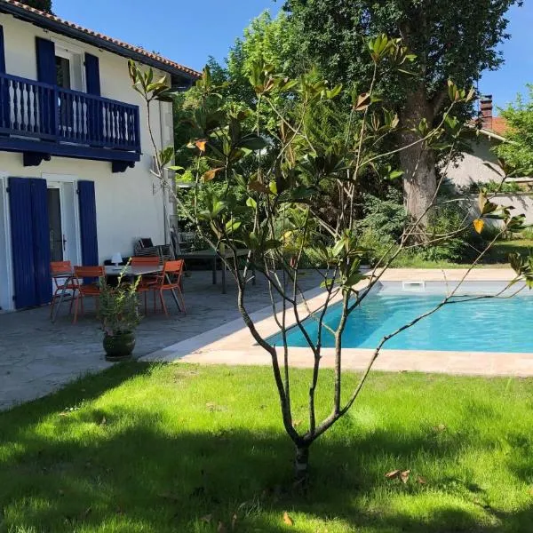 Les Chênes – hotel w mieście Bénesse-Maremne