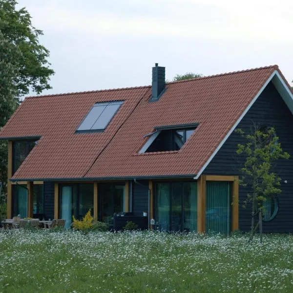 Erve Grootenhuys, hotel v destinaci Deurningen