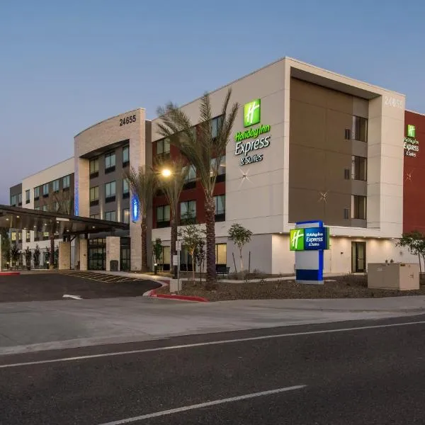 Holiday Inn Express & Suites - Phoenix North - Happy Valley by IHG, hotel v destinaci Phoenix