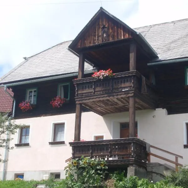 Ferienwohnung am Rettlhof, hotel v destinaci Sankt Peter am Kammersberg