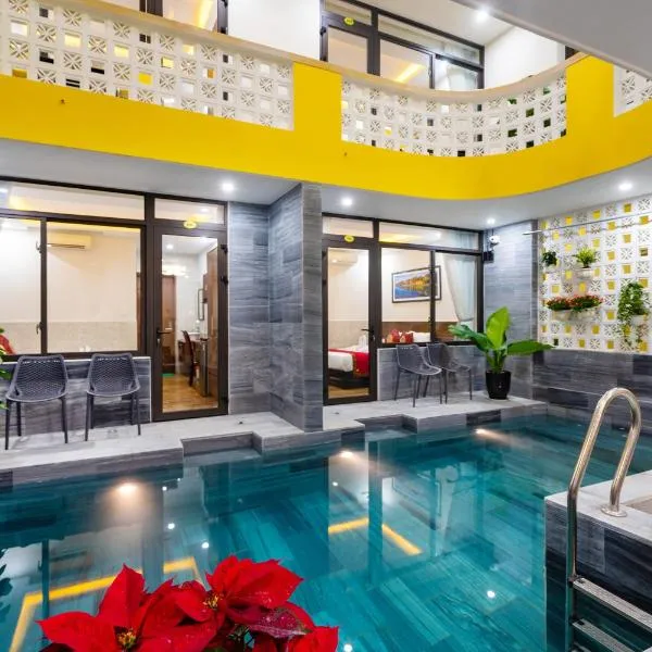 The Lit Villa Hoi An, hotel in Hoi An