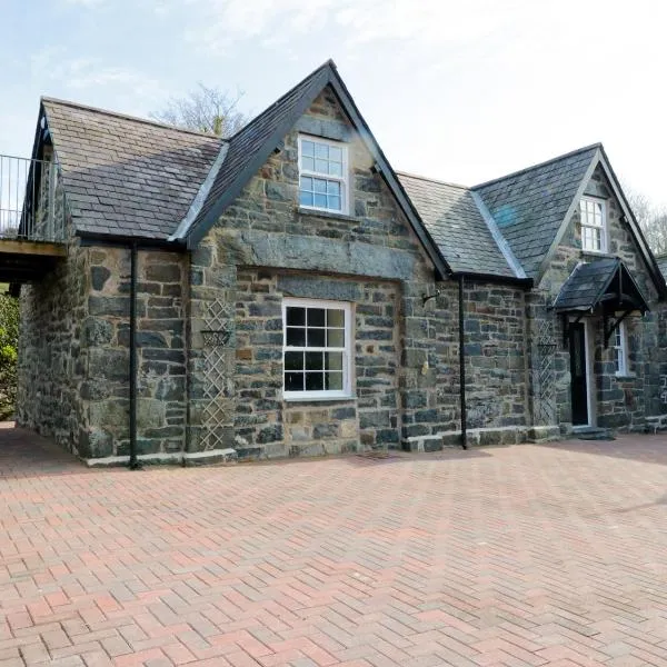 The Coach House, hotel in Llanrwst
