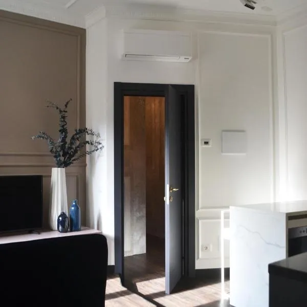 PALAZZO DELLE SIRENE Deluxe Apartment & Boutique Rooms, hotel in Levanto