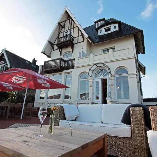 Strandperle Lieblingsplatz Hotel, hotel v destinaci Travemünde