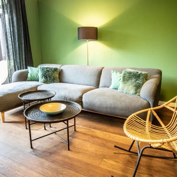 Haus Wiesberger Apartment TOP25 Südseite, hotel in Königsleiten