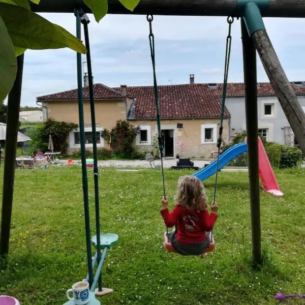 Les Marmottes Charentaises, hotell sihtkohas Tonnay-Boutonne