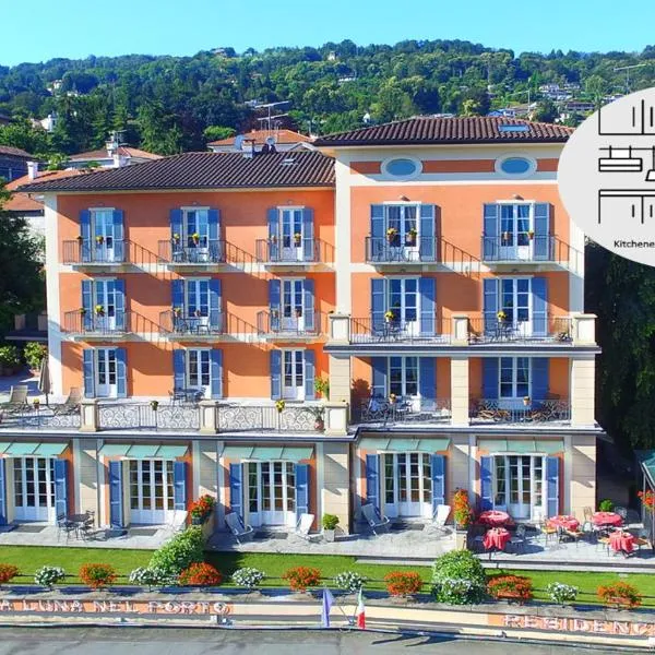 Hotel Residence La Luna Nel Porto: Stresa şehrinde bir otel