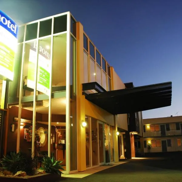 Harbour City Motor Inn & Conference, hotel em Tauranga