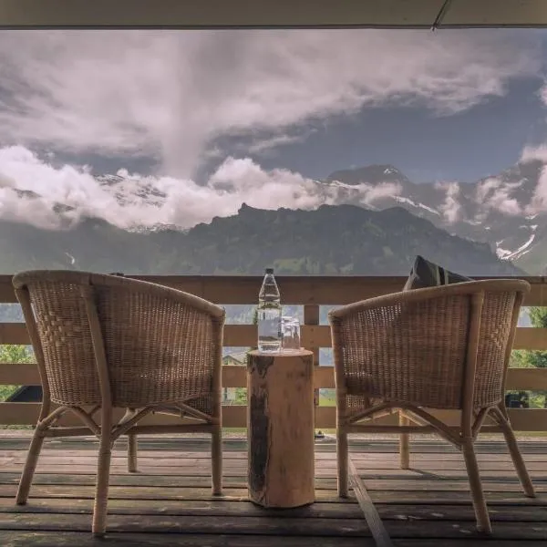 VILLA HUNDERT Boutique Mountainscape, hotell i Wirzweli