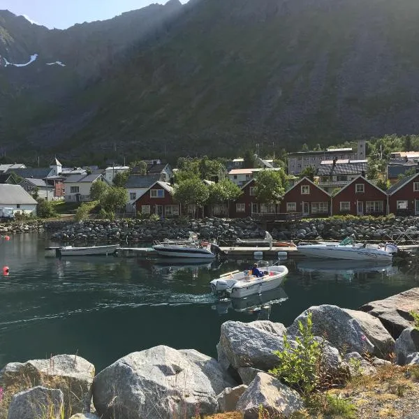 Kaikanten Gryllefjord, hotel in Torsken