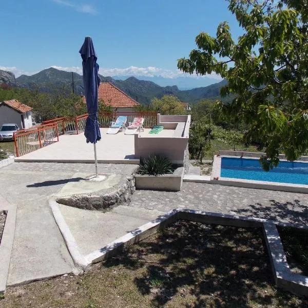 Konoba, hotel in Cetinje