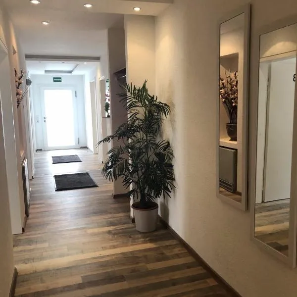Sehr zentrales und modernes Zimmer in Isny im Allgäu mit Gemeinschaftsbad, hotel v destinaci Isny im Allgäu