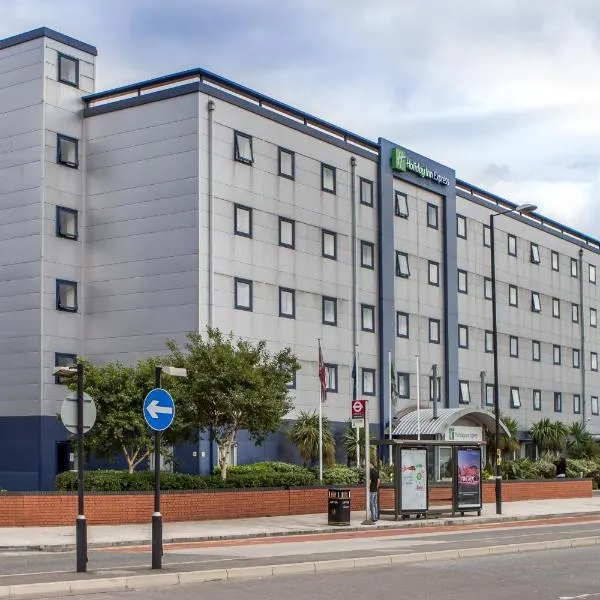 Holiday Inn Express Royal Docks, an IHG Hotel, хотел в Лондон