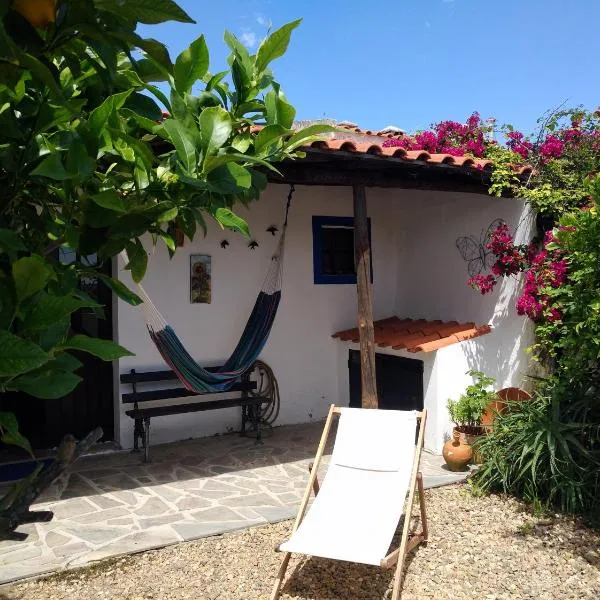 Casa da Tia Luísa, hotel in Montoito