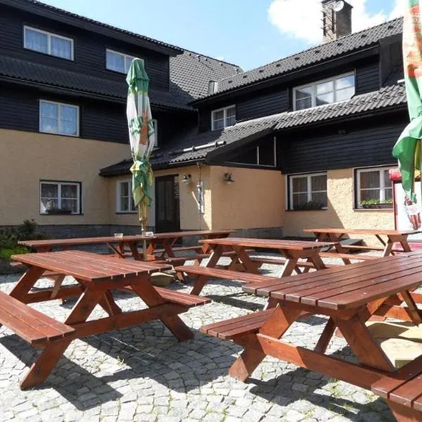 Horská Chata Cihelny, hotel a Stachy