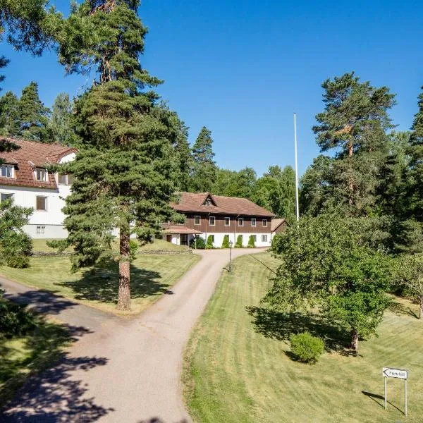 Hestra Guesthouse, hotel in Älghult