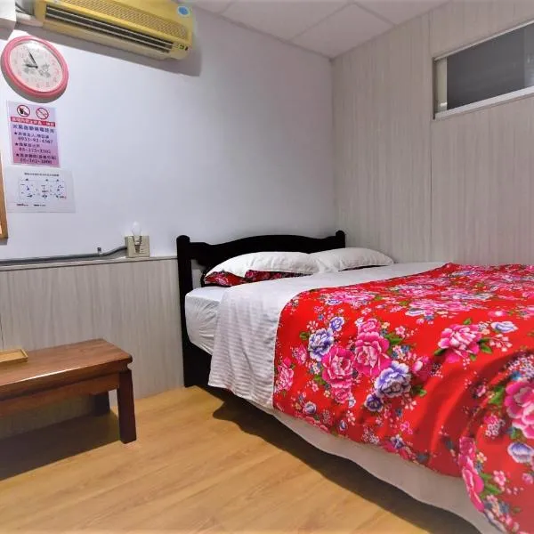嘉義泊岸居民宿, hotelli kohteessa Lucao