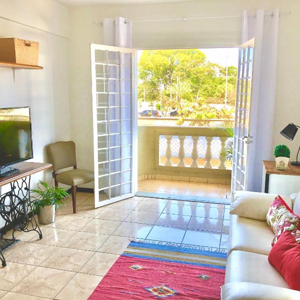 Apartamentos até 6 pessoas - 3 quartos, suíte, garagem e wifi - Foto 5
