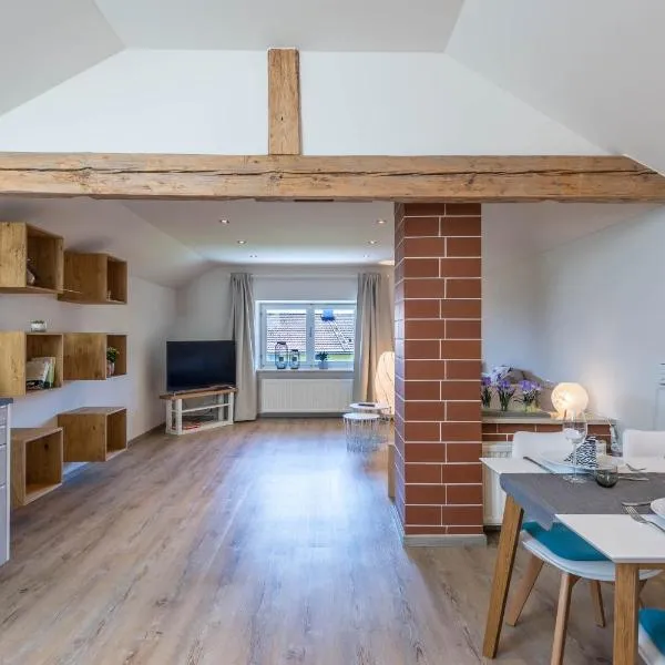 Ferienwohnung Linde, hotel v destinaci Taching am See