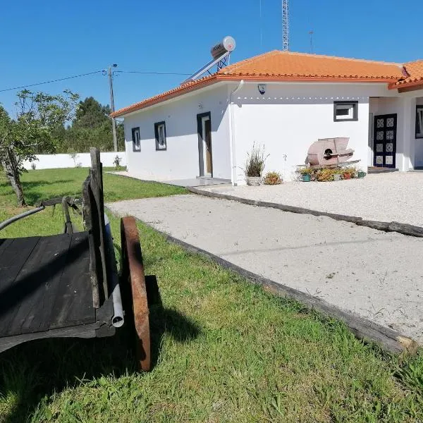 Casa Moderna Proxima da Praia, hotel v destinaci Santa Catarina