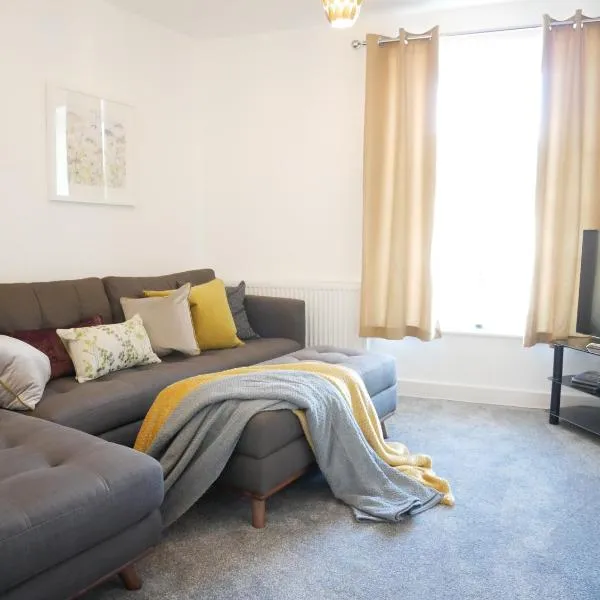 The Courtyard, 4 - Bed, Sleeps 6, Pets Welcome, hotel in Ulverston