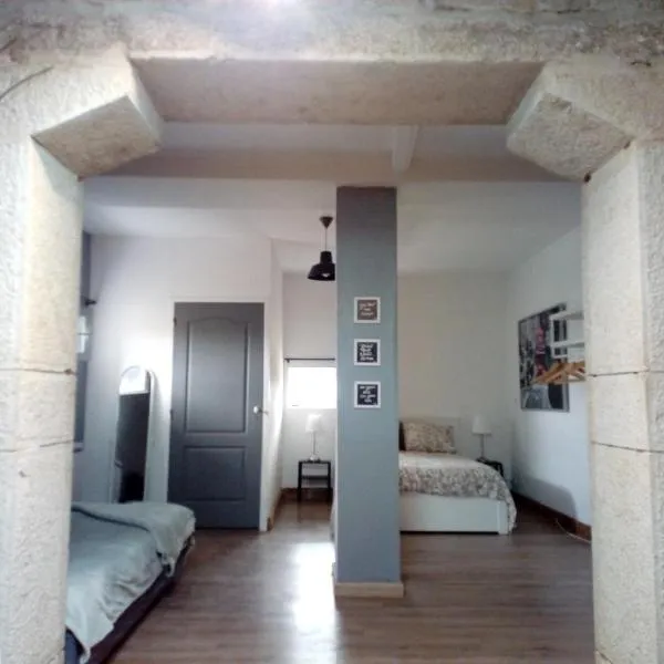 Le Gîte du haut, hotel v destinaci Châtillon-la-Palud