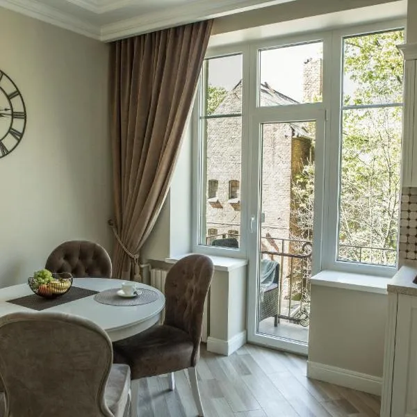 Old Town River Apartments, hotell Klaipėdas