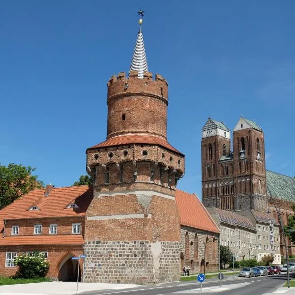 Pension Mitteltorturm, hotel v destinaci Prenzlau