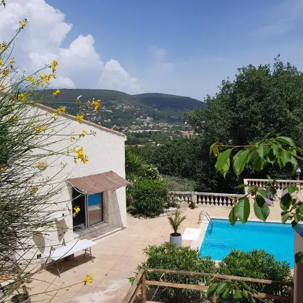 Villa Manoe – hotel w mieście Draguignan