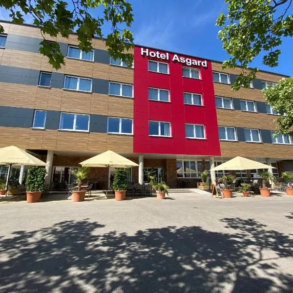 Hotel Asgard, hotel em Aystetten