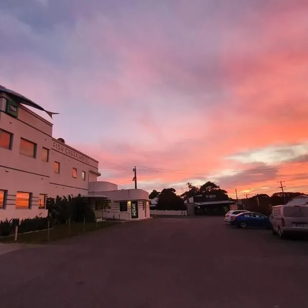 Fish Creek Hotel, hotel en Waratah Bay