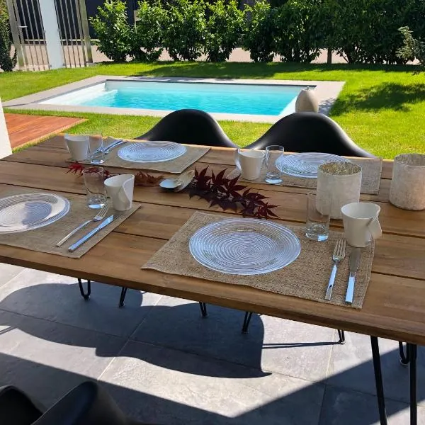 Dreamapartment La Vigna Living mit eigenem Aussenpool & Sauna - Weil am Rhein โรงแรมในไวล์อัมไรน์