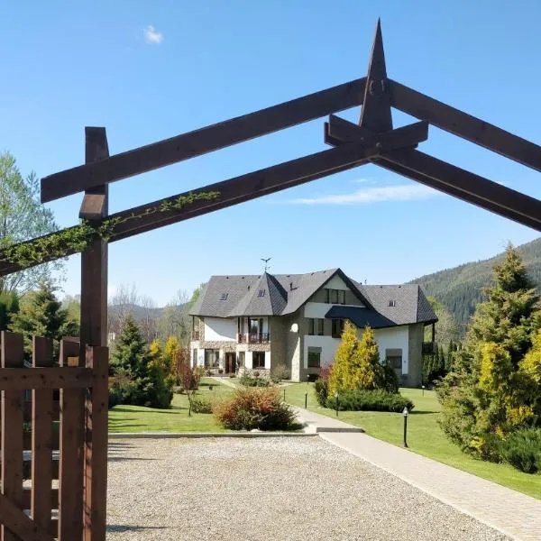 Садиба "Градний Узвіз", hotel v destinaci Tatariv