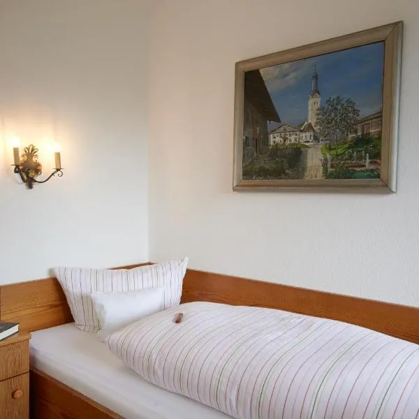 Alter Ziehbrunnen, hotel v destinaci Bad Endorf