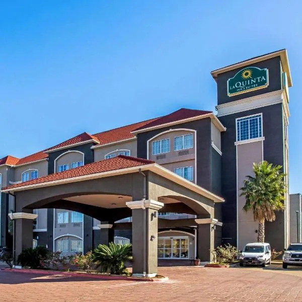 La Quinta by Wyndham Columbus TX, hotel u gradu Kolumbus