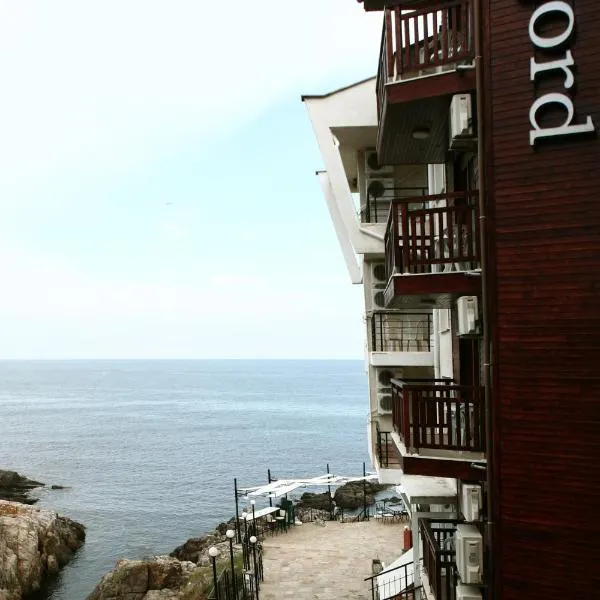 Fjord B&B – hotel w mieście Sozopol