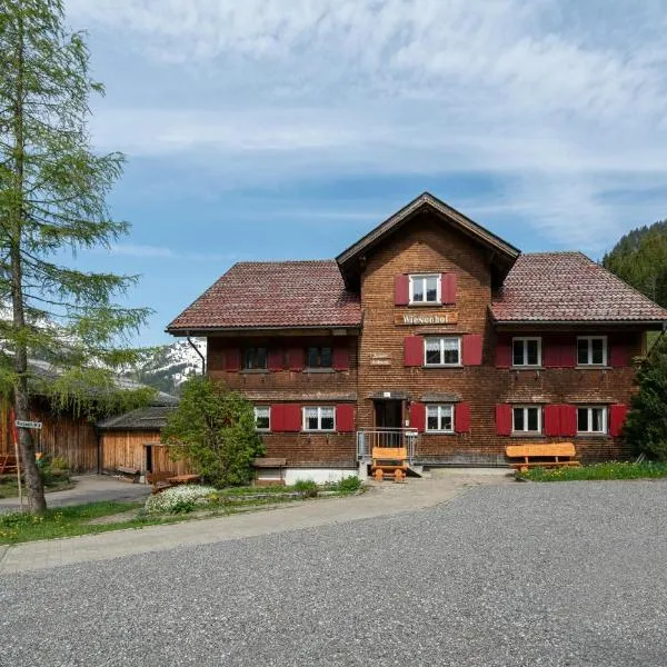 Bergwelt-M, hotel in Schröcken