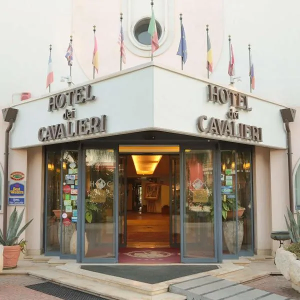 Best Western Hotel Dei Cavalieri, hotel v destinaci Barletta