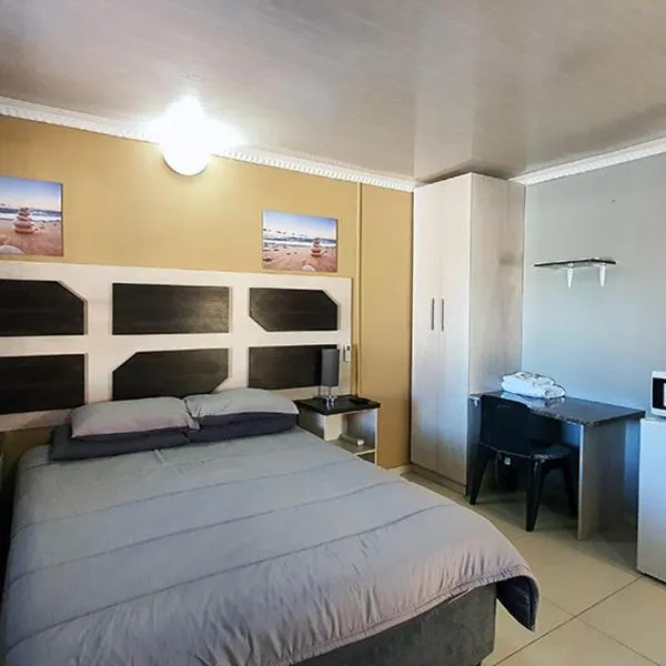 Genesis Self Catering Apartments, hotel in Ferreira