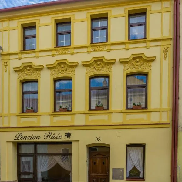 Penzion Růže, hôtel à Žandov